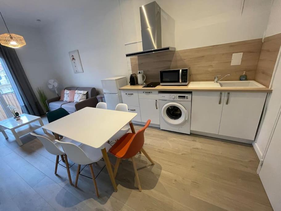 Cosy T3 Proche Gare Et Polygone Apartment Beziers Exterior photo